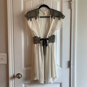 Oscar De La Renta Sheer/Lace Blouse